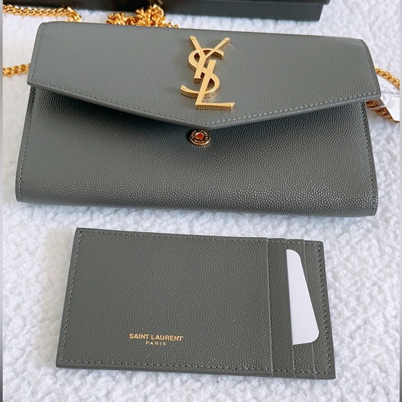 Saint Laurent Uptown Chain Wallet in Grain De Poudre Embossed Leather - Picture 15 of 16